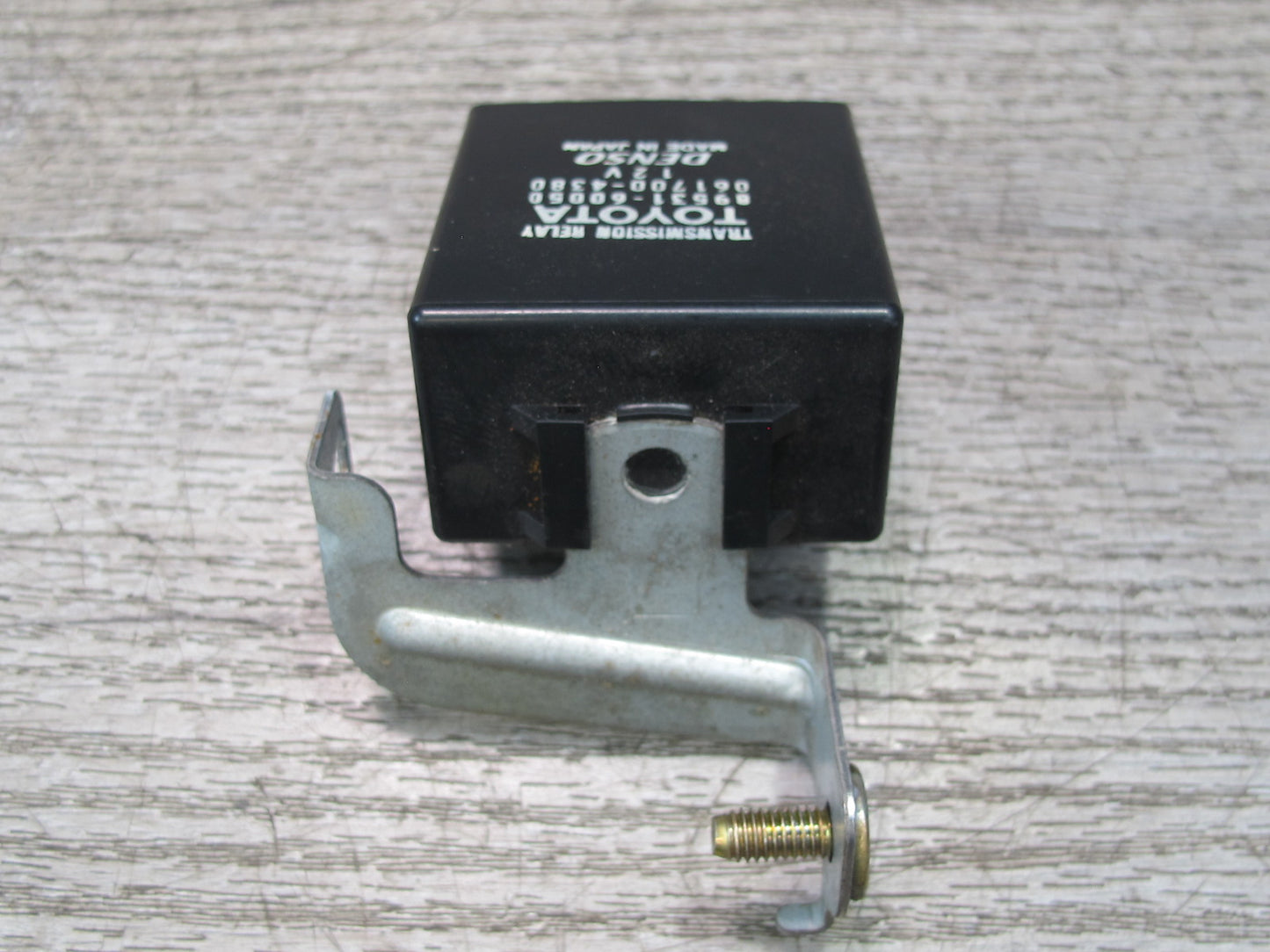 1998-2007 Lexus J100 LX470 Transmission Relay Control Module 89531-60050
