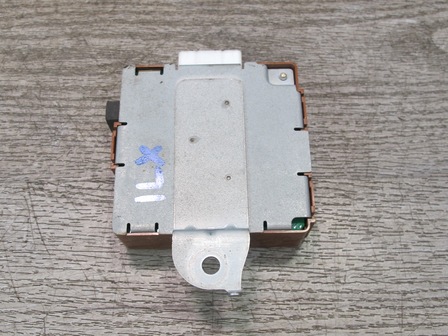 1999-2002 Lexus J100 LX470 Door Receiver Control Module 89741-60061