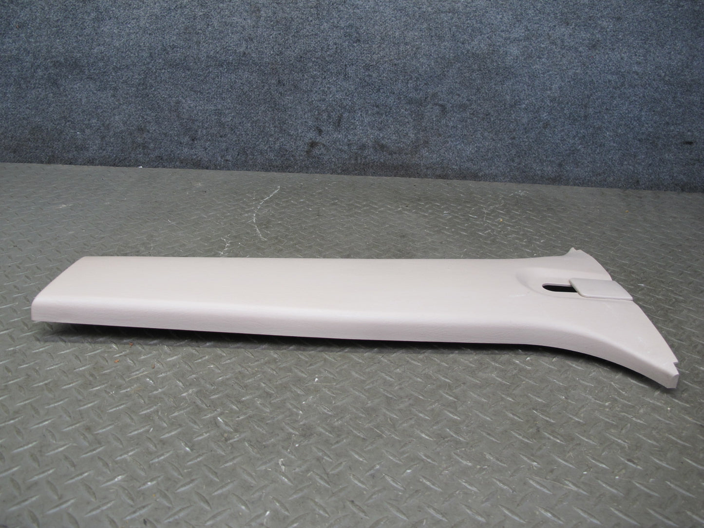 1998-2002 Lexus J100 LX470 Center B Pillar Left Right Lower Trim Cover Panel Set