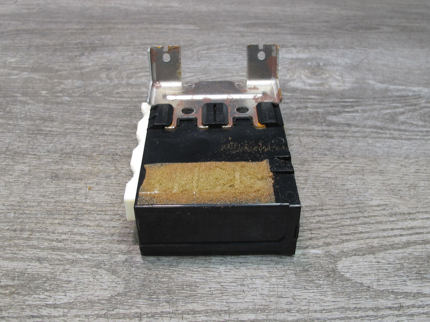 1998-2002 Lexus J100 LX470 Air Conditioner Amplifier Module 88650-60361
