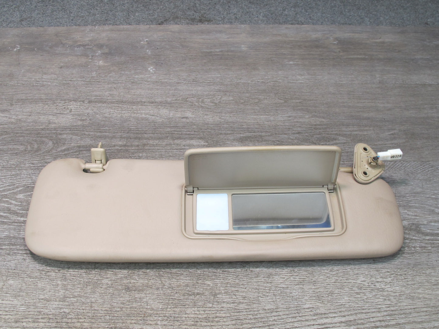 1998-2002 Lexus J100 LX470 Primary & Secondary Front Sun Visor Set of 4