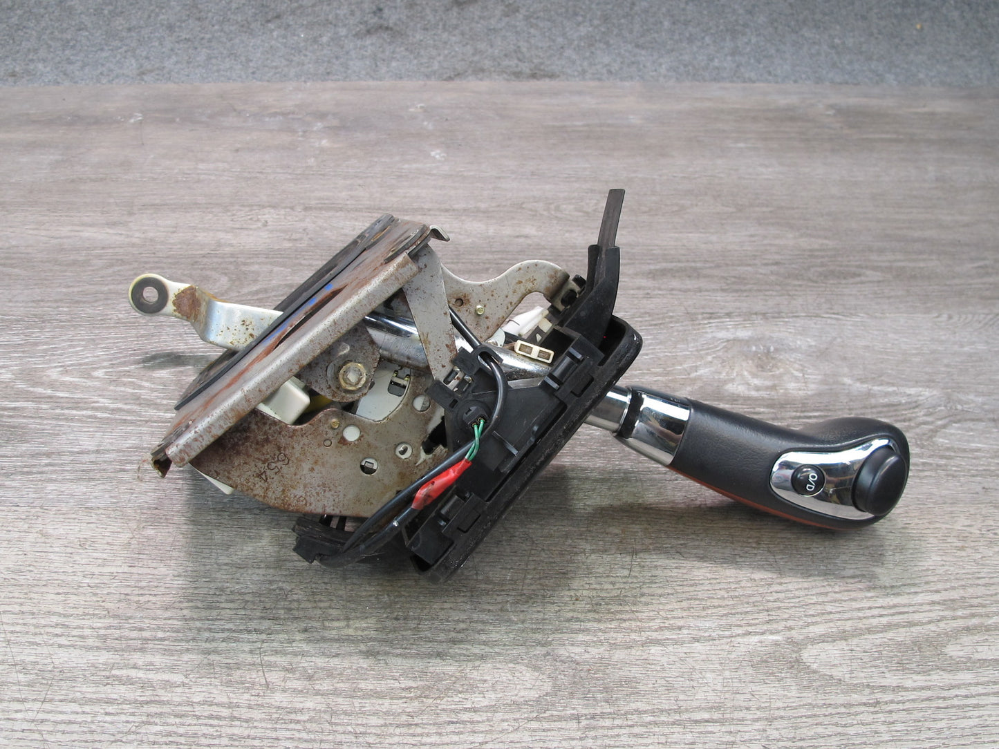 1998-2002 Lexus J100 LX470 Automatic Transmission Gear Shifter Selector Lever