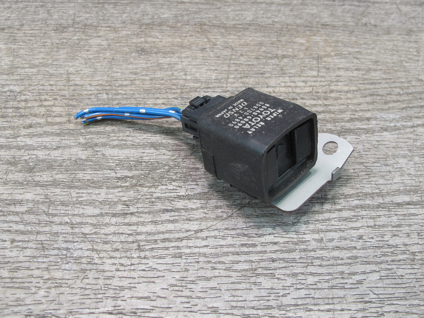 1998-2002 Lexus J100 LX470REAR Windshield Wiper Relay Module 85940-60090