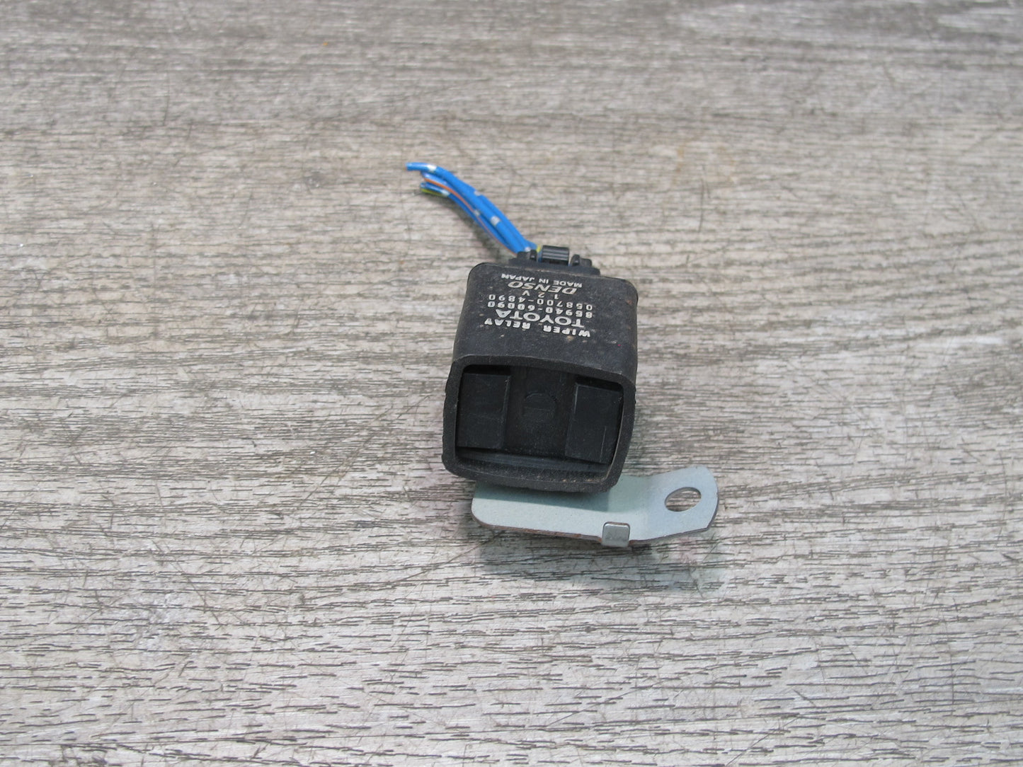 1998-2002 Lexus J100 LX470REAR Windshield Wiper Relay Module 85940-60090