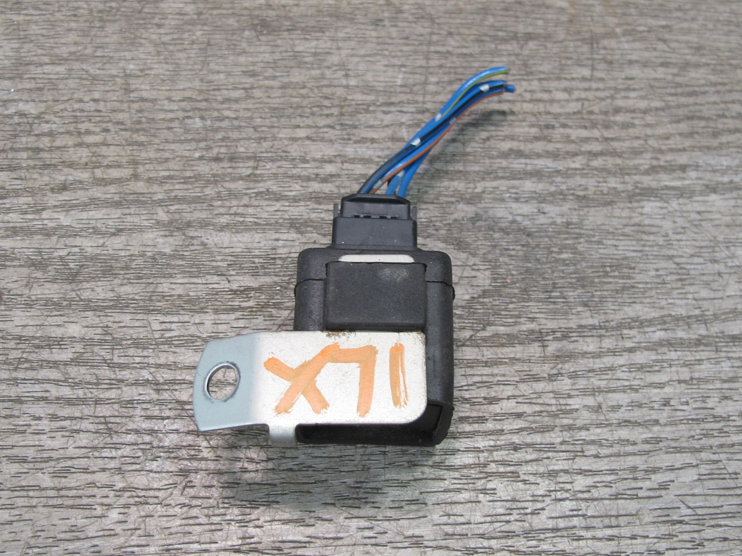 1998-2002 Lexus J100 LX470REAR Windshield Wiper Relay Module 85940-60090