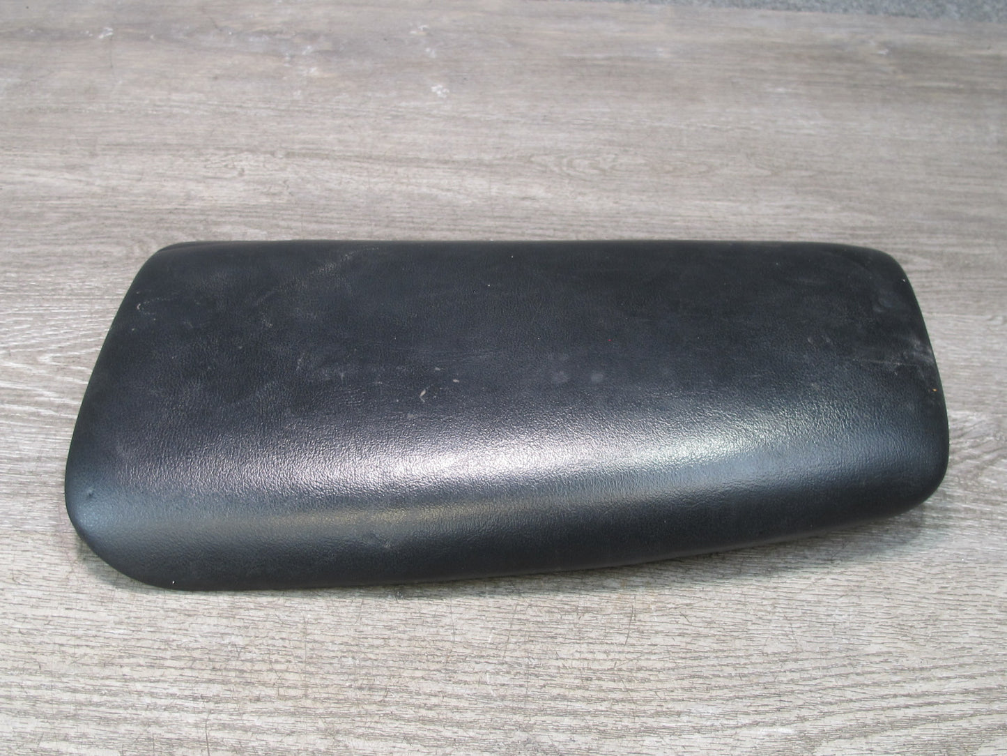 97-04 Chevrolet Corvette C5 Center Console Storage Armrest Lid Black OEM