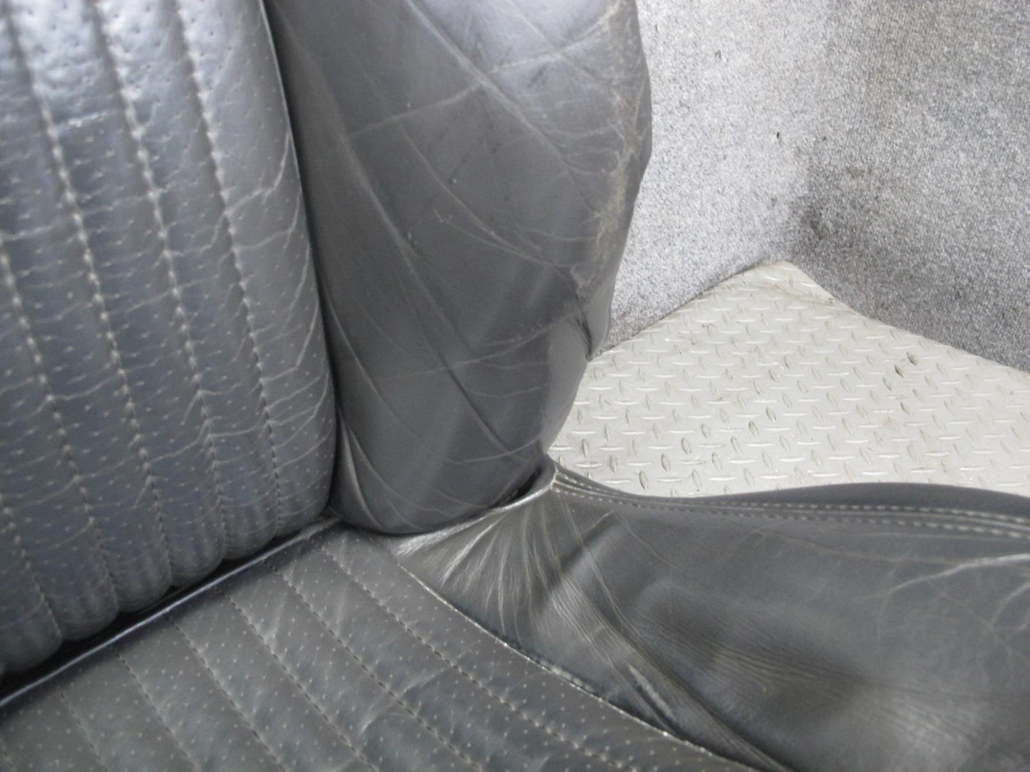 97-04 Chevrolet Corvette C5 Set of 2 Front Left & Right Leather Seat OEM