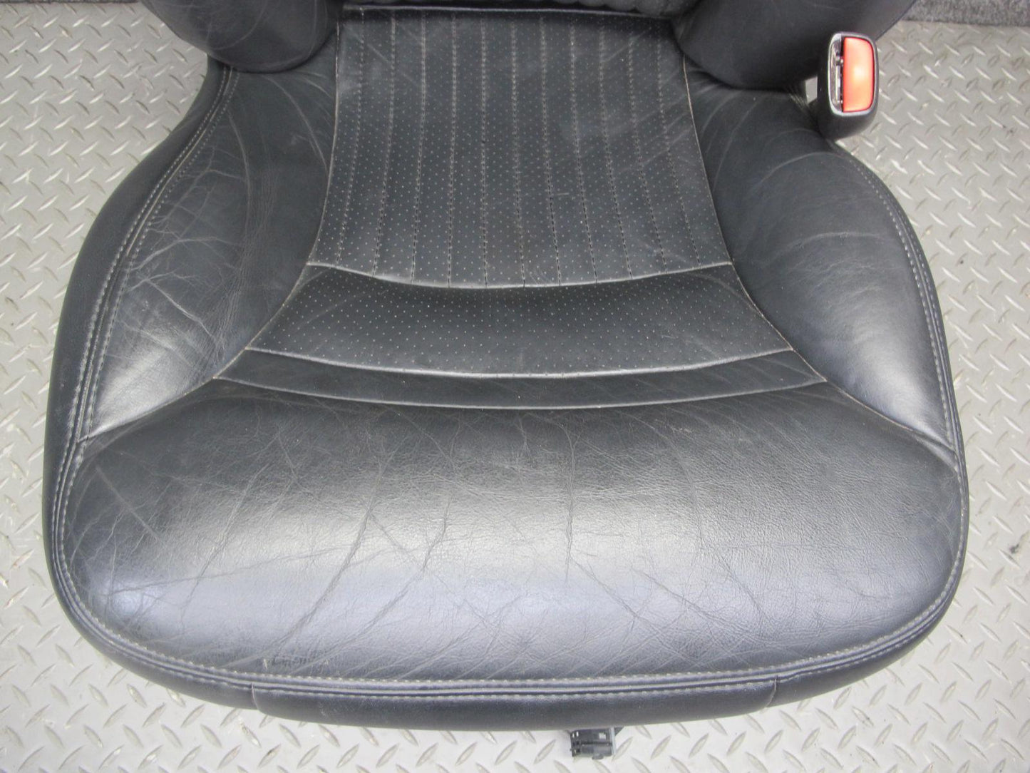 97-04 Chevrolet Corvette C5 Set of 2 Front Left & Right Leather Seat OEM