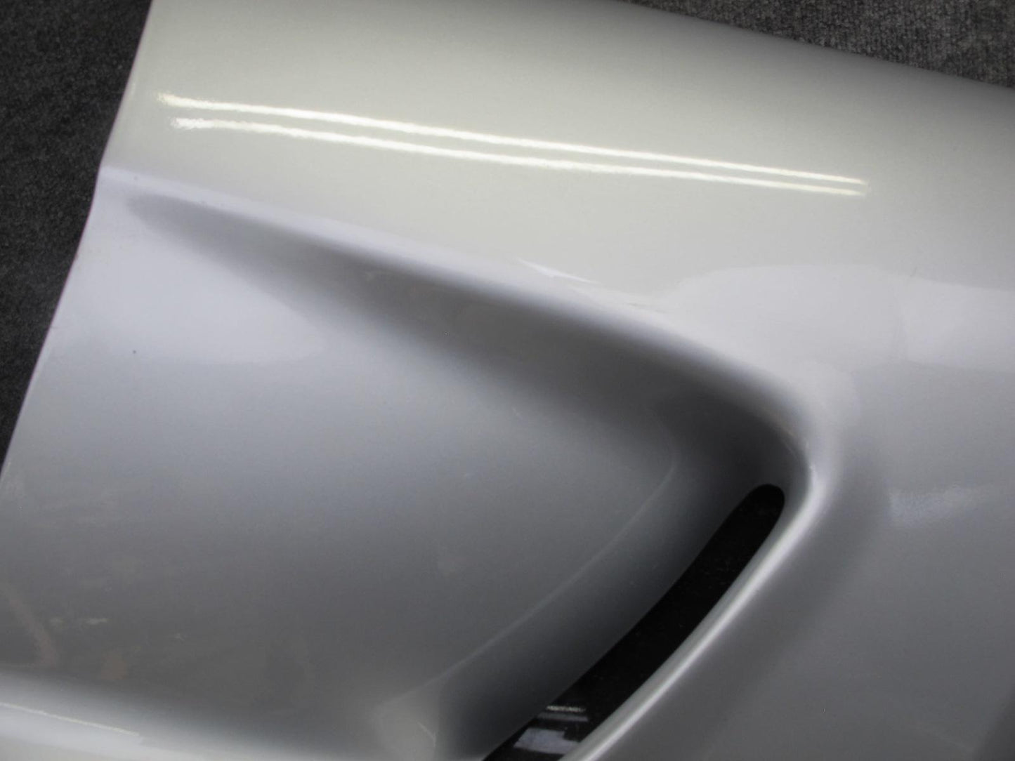 97-04 Chevrolet Corvette C5 Front Right Fender Shell Cover Panel Silver OEM