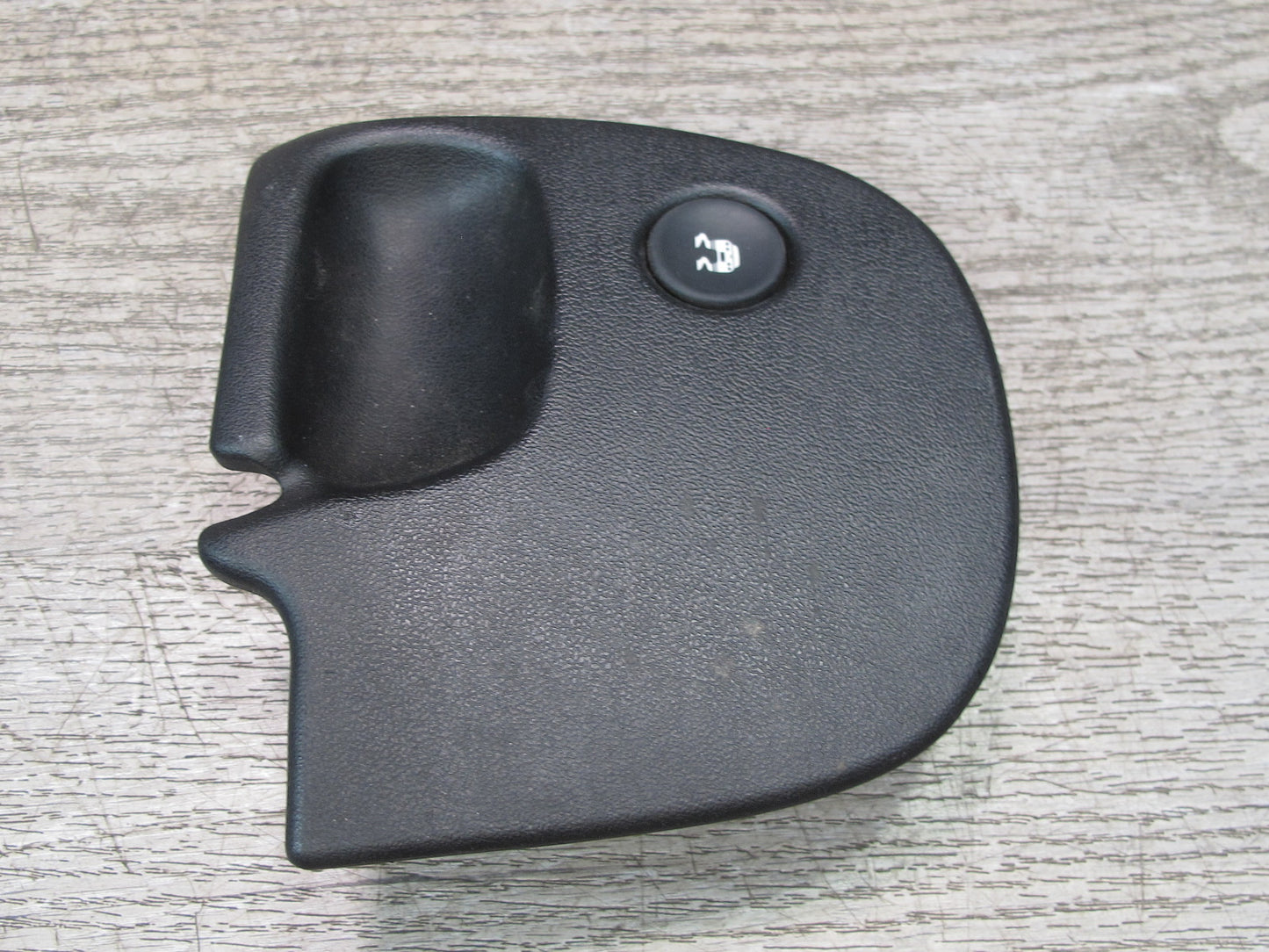 97-00 Chevrolet Corvette C5 Traction Control Switch w Trim Black 12135154 OEM