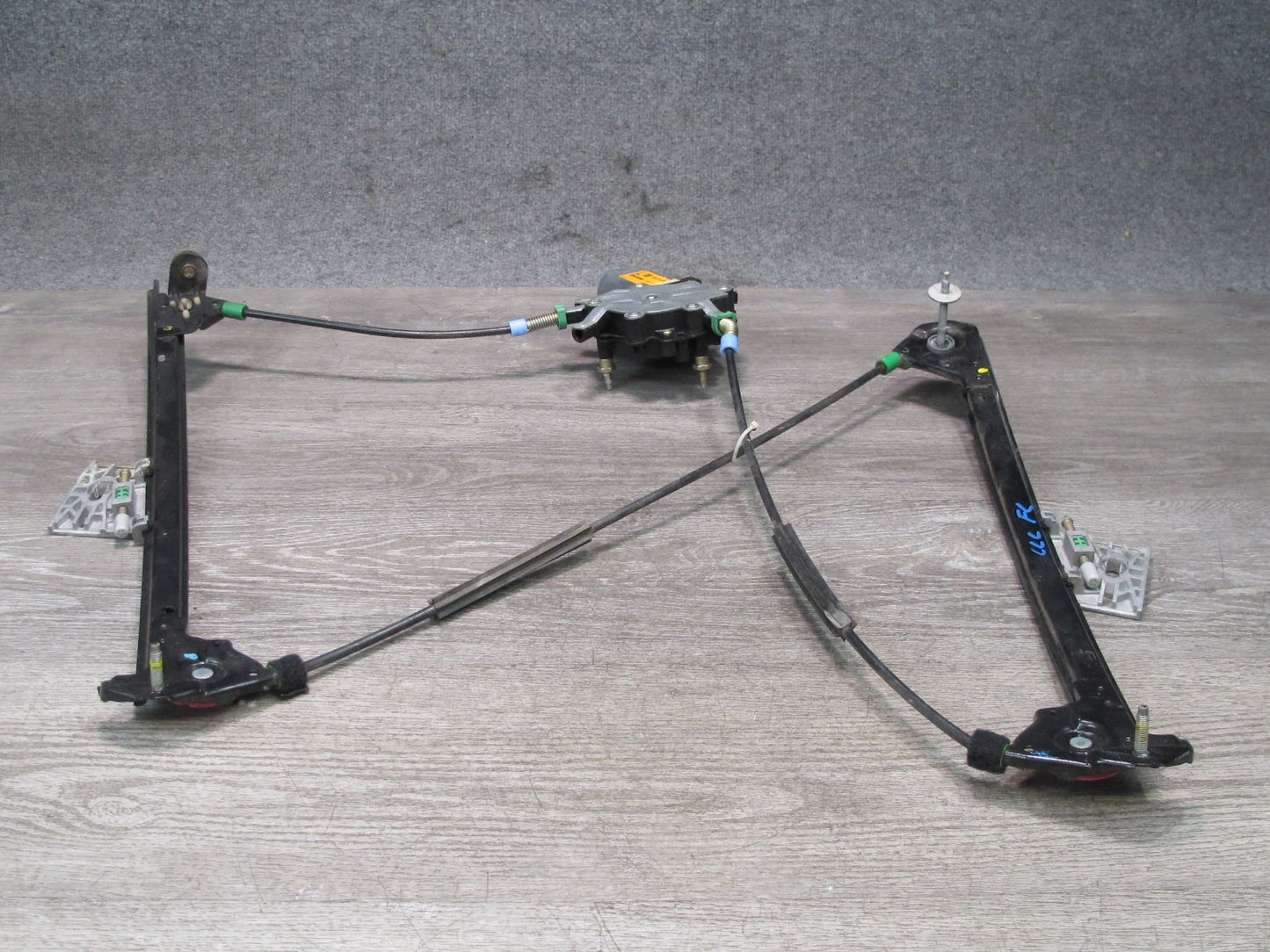 97-04 Chevrolet Corvette C5 Left Door Window Regulator w Motor 10408035 OEM