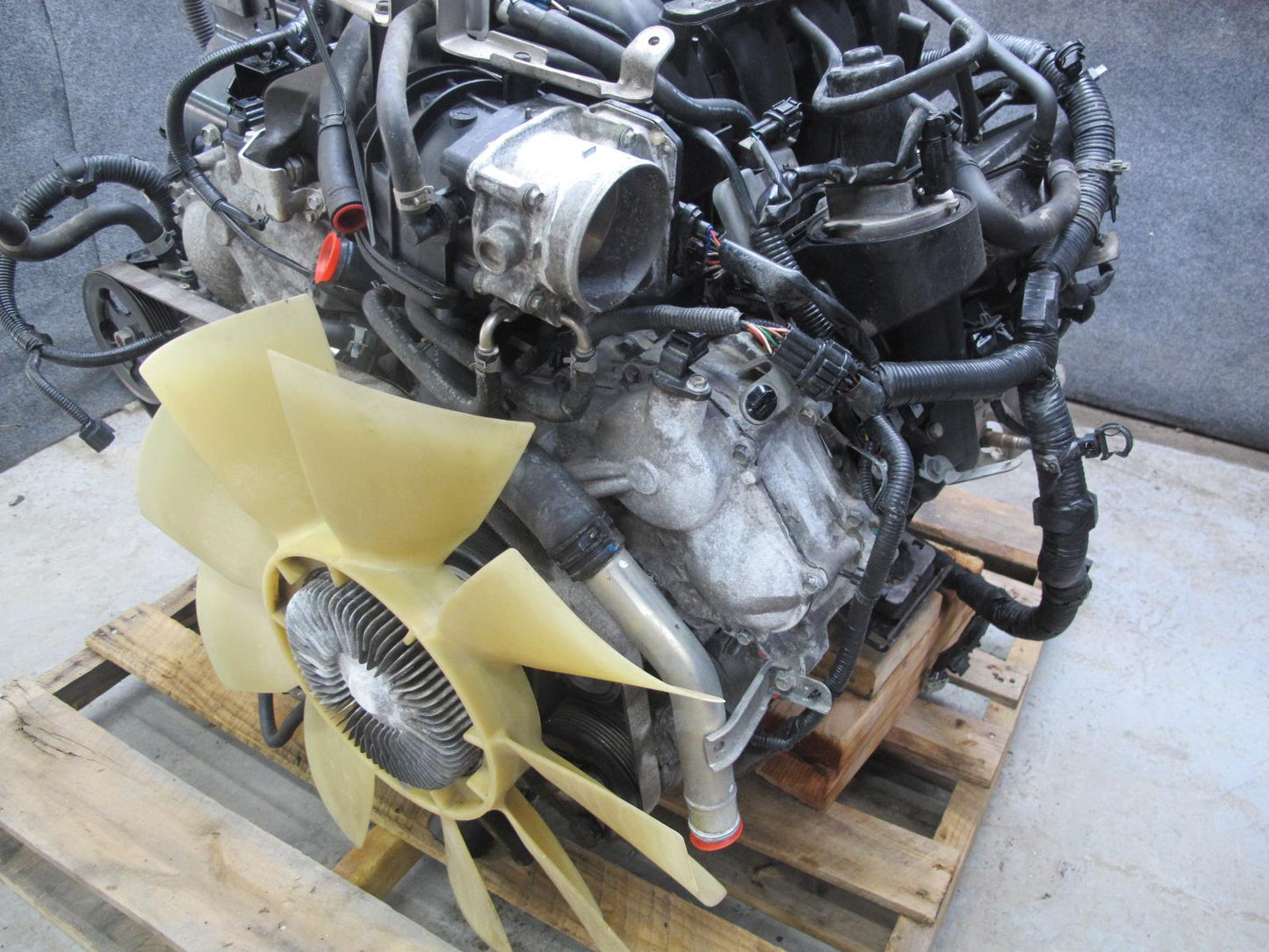 2011-2014 Infiniti QX56 QX80 5.6L RWD V8 VK56VD Engine Motor VIN A 4TH Digit
