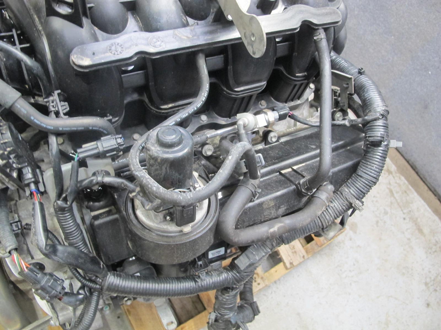 2011-2014 Infiniti QX56 QX80 5.6L RWD V8 VK56VD Engine Motor VIN A 4TH Digit
