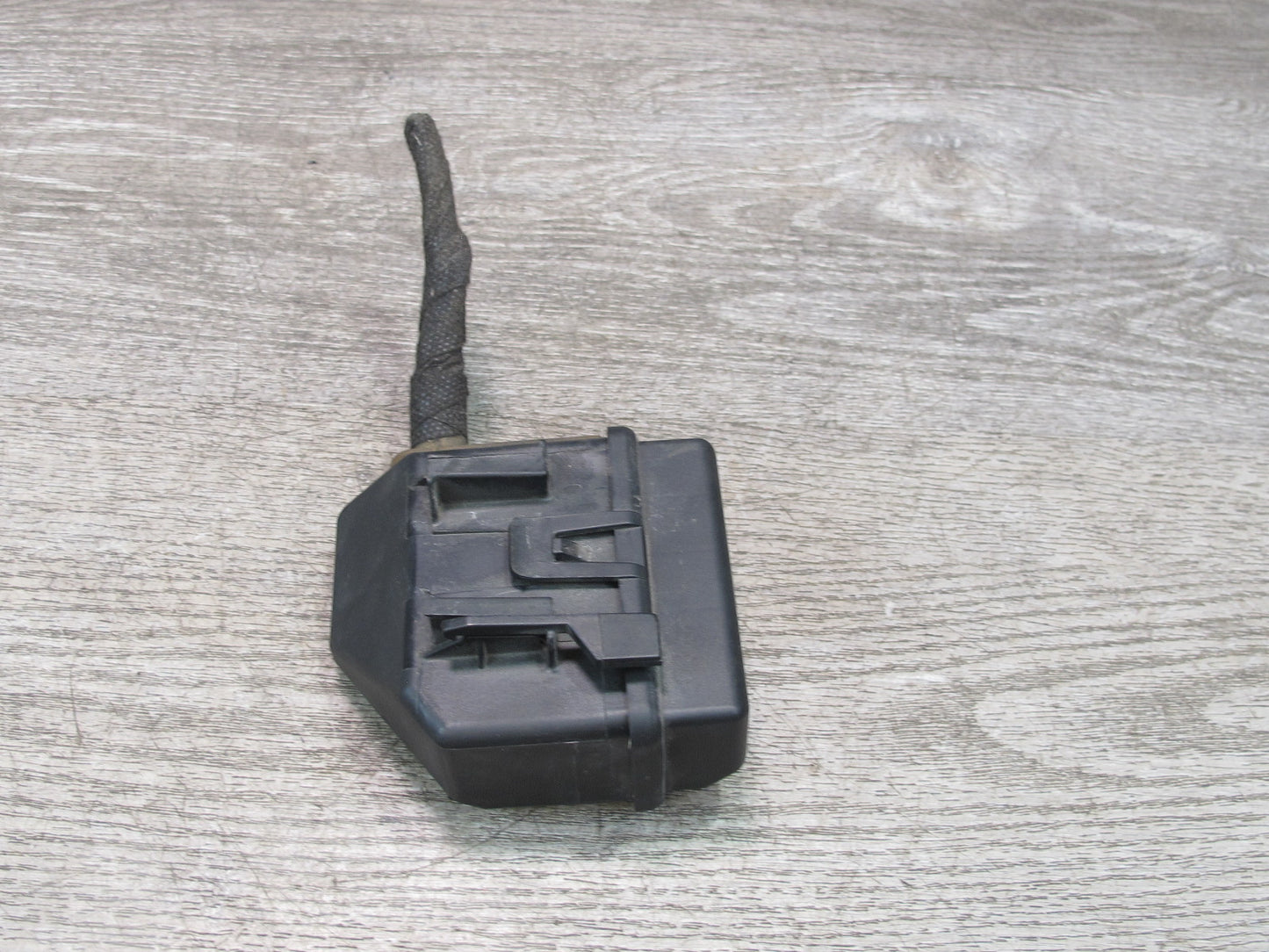 11-15 Mini Cooper S R55 R56 R57 R60 R61 Engine Fuse Relay Box Module OEM