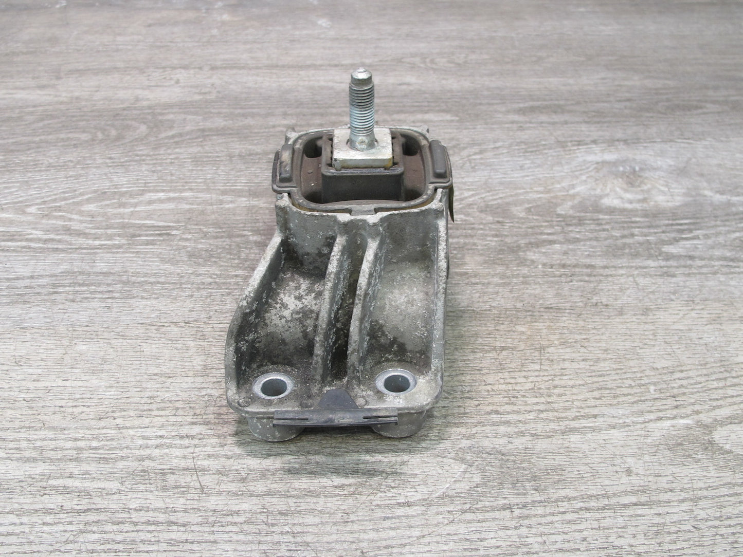 11-15 Mini Cooper S R55 R56 R57 R60 R61 Transmission Mount Bracket 6784357 OEM