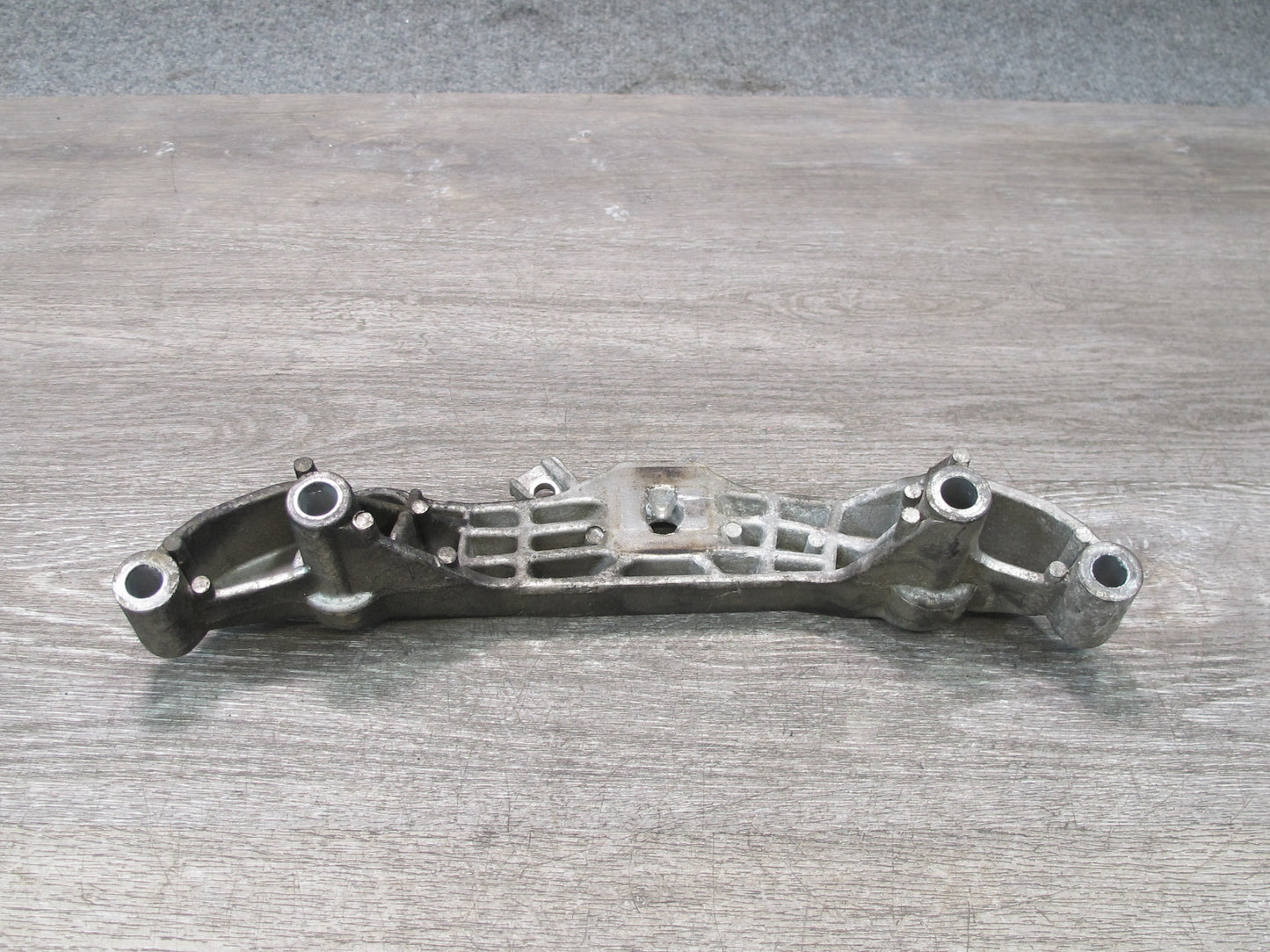 11-15 Mini Cooper S R56 R57 R61 R60 Engine Right Motor Mount 6772032 OEM