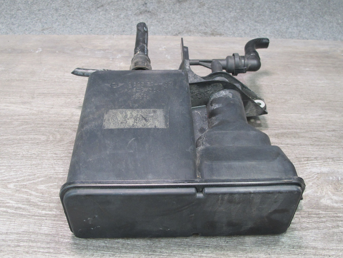 11-15 Mini Cooper R61 R60 Fuel Evap Vapor Charcoal Canister 9803304 OEM