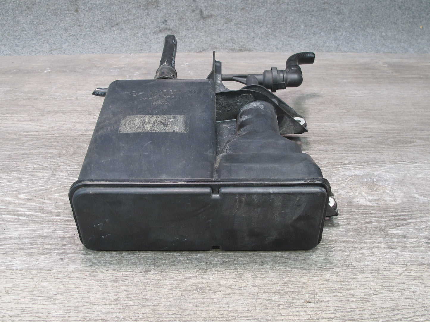 11-15 Mini Cooper R61 R60 Fuel Evap Vapor Charcoal Canister 9803304 OEM