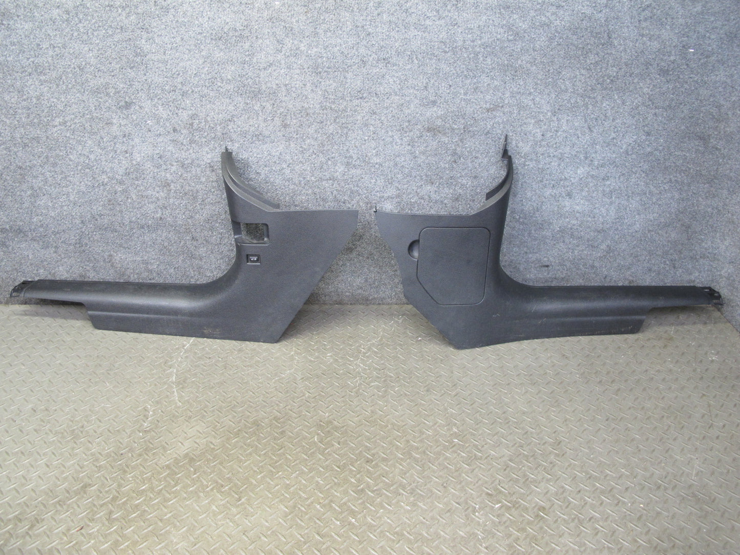 11-15 Mini Cooper R60 R61 Set of 2 Front Lateral Scuff Lower Kick Trim Panel OEM
