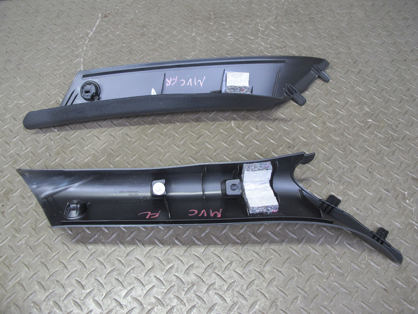 11-15 Mini Cooper R60 Countryman Set of 2 Front Interior A Pillar Trim Panel OEM