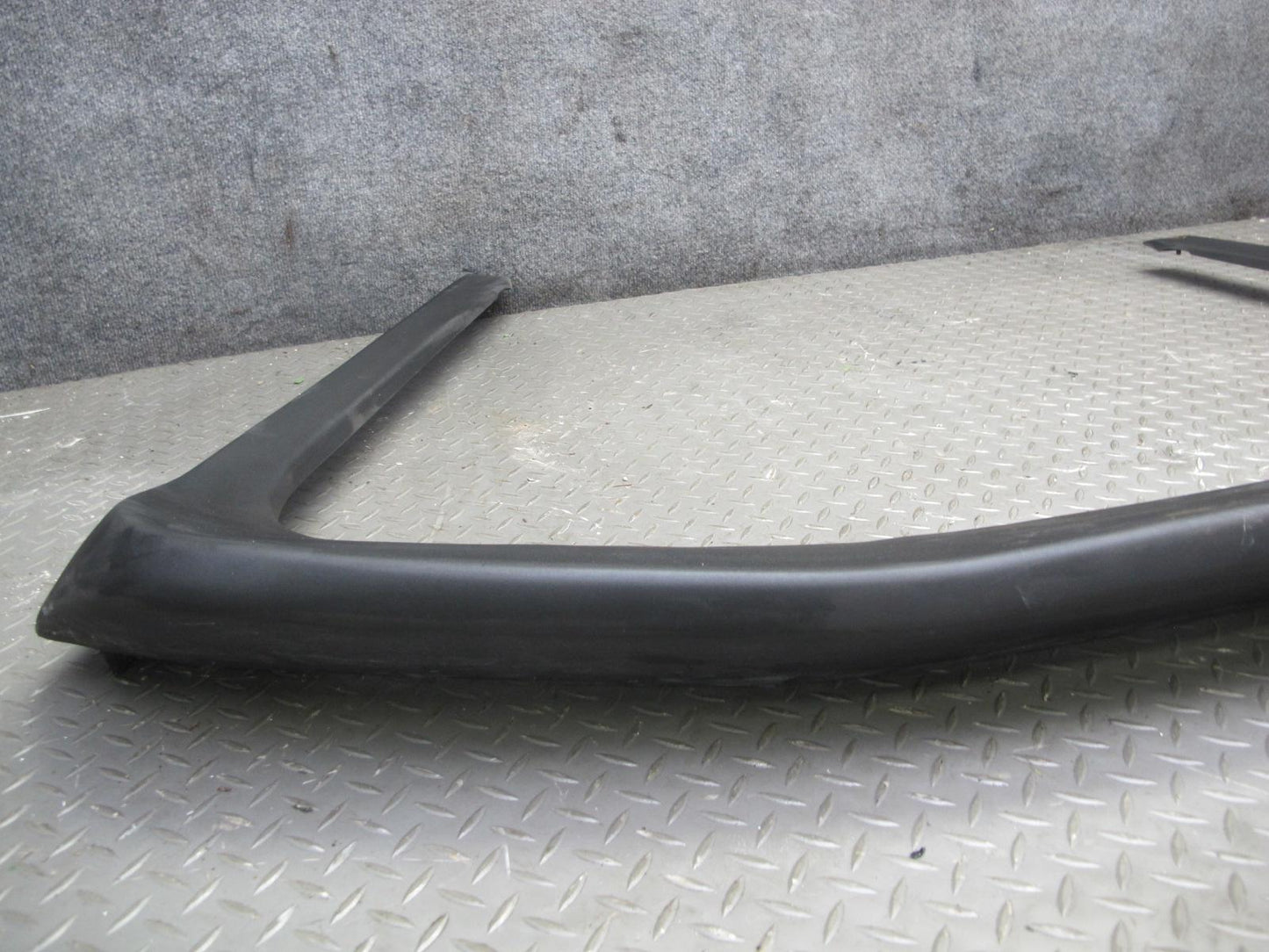 86-89 Volkswagen Scirocco MK2 16V Rear Trunk Lid Tailgate Spoiler 533827933 OEM