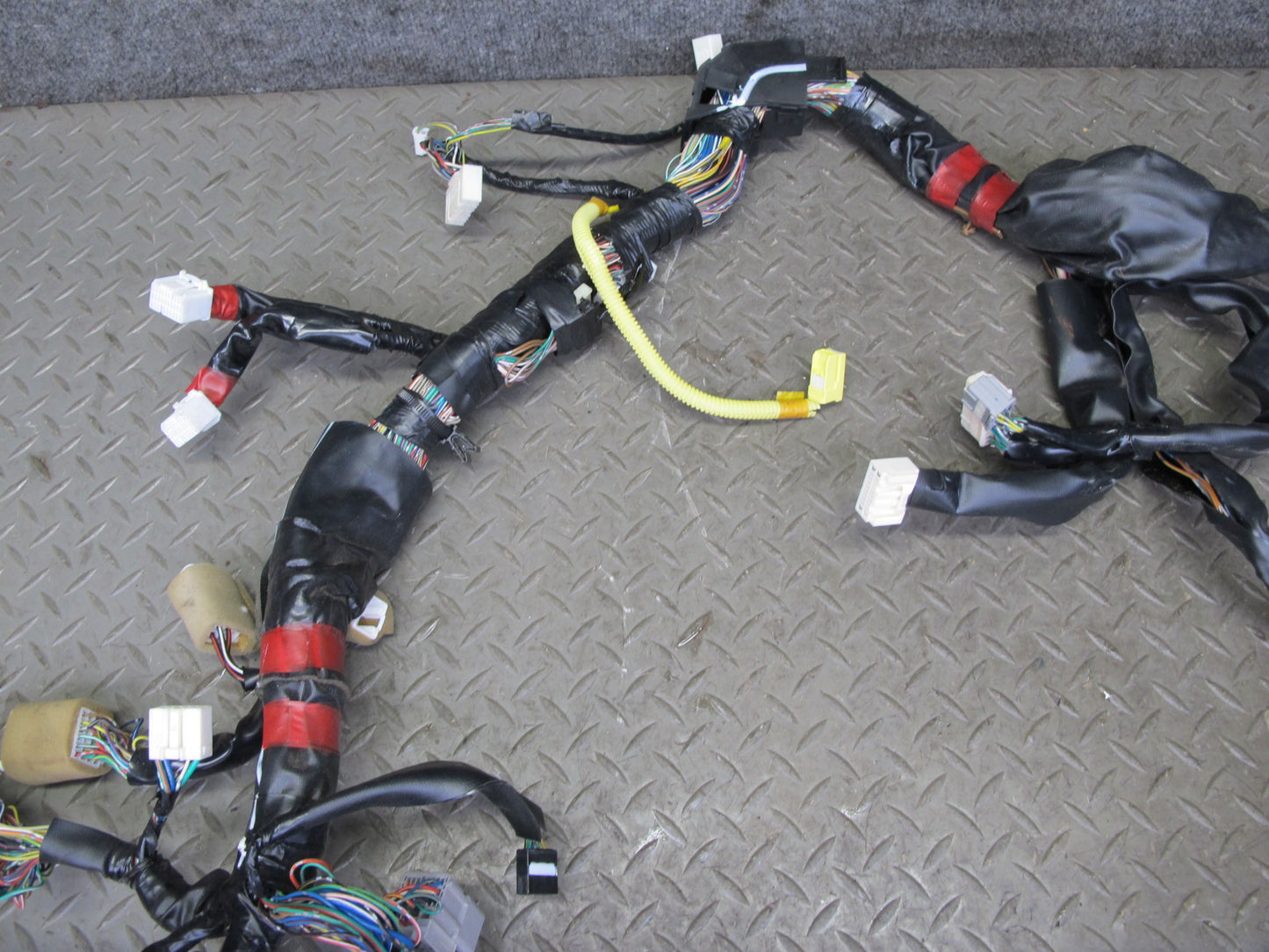 2000-2002 Lexus J100 LX470 Instrument Panel Dash Console Wire Wiring Harness