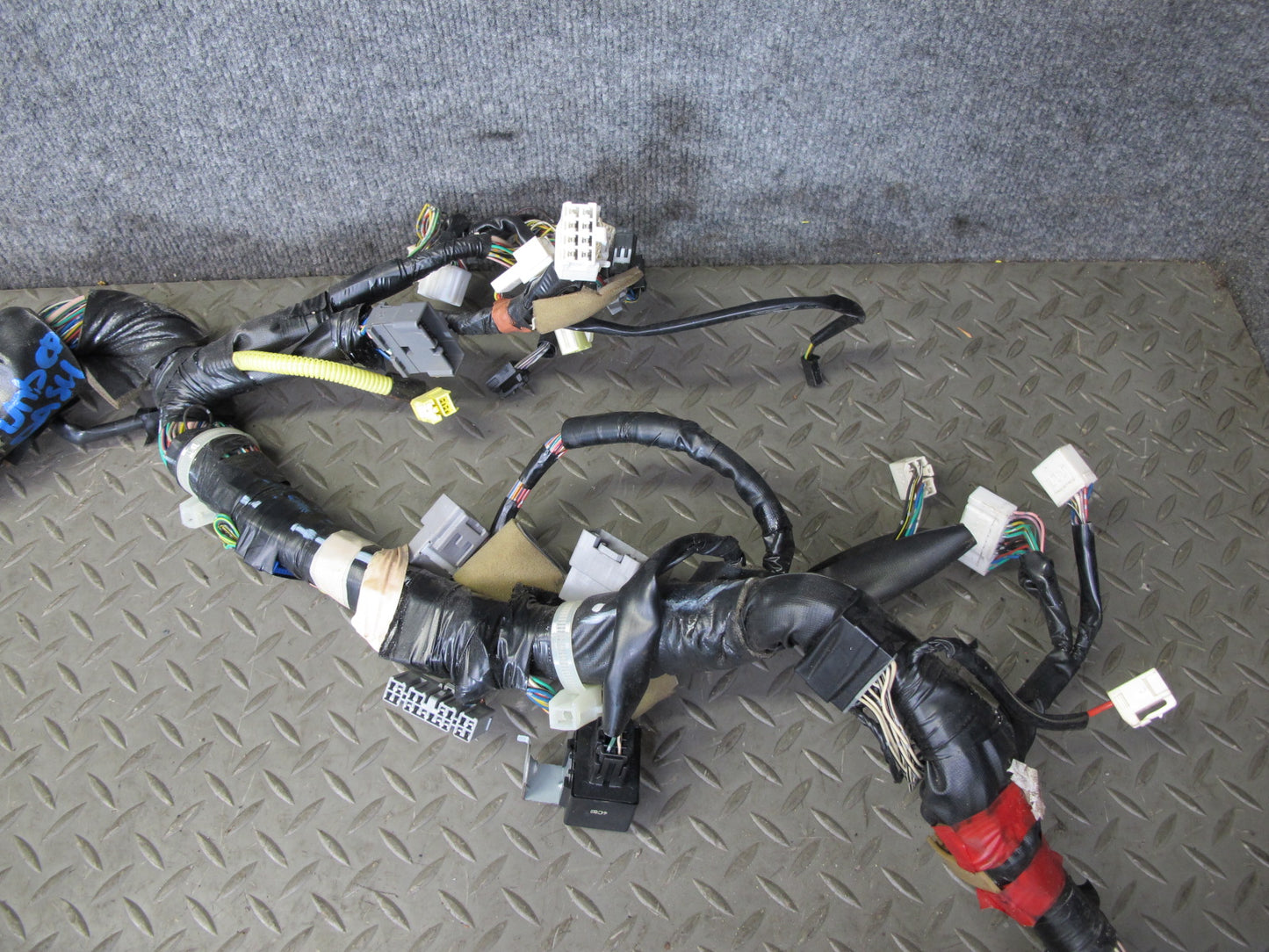 2000-2002 Lexus J100 LX470 Instrument Panel Dash Console Wire Wiring Harness