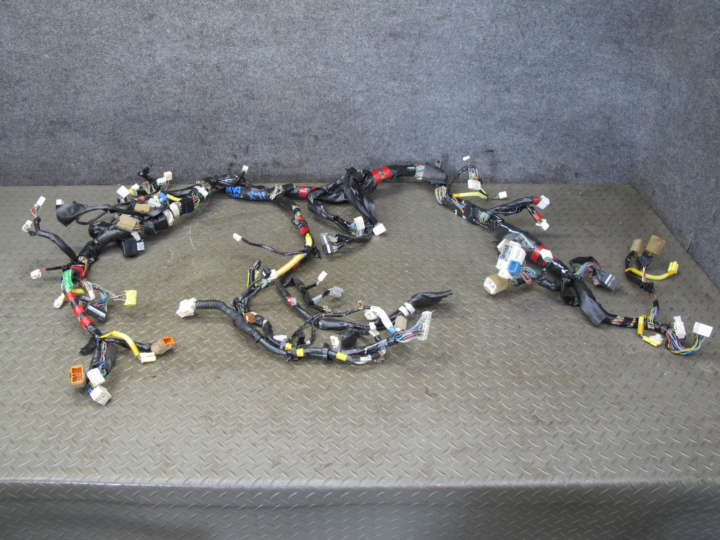 2000-2002 Lexus J100 LX470 Instrument Panel Dash Console Wire Wiring Harness