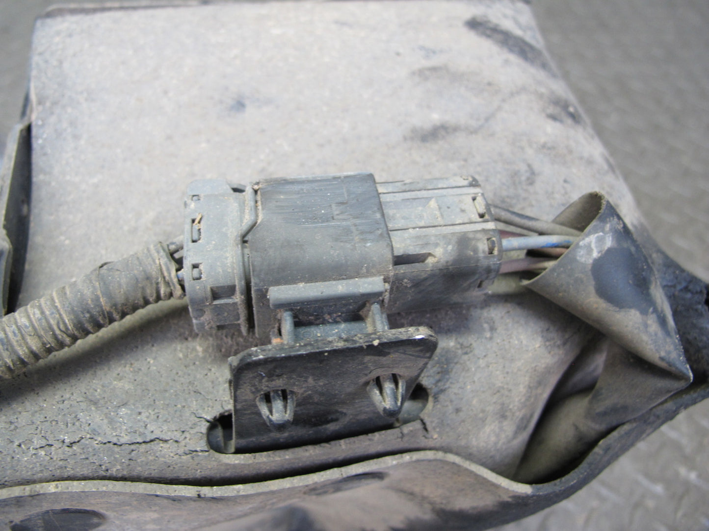 2011-2020 Infiniti QX56 QX80 Suspension Air Ride Compressor Pump Assembly