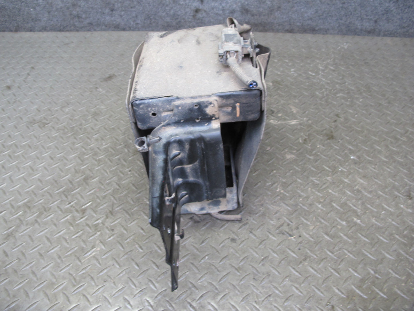 2011-2020 Infiniti QX56 QX80 Suspension Air Ride Compressor Pump Assembly