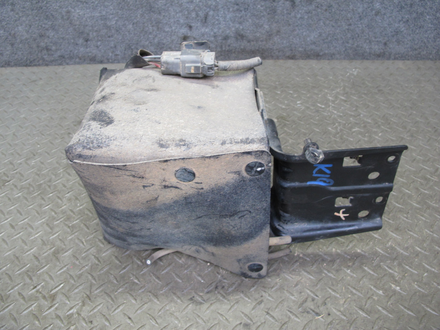 2011-2020 Infiniti QX56 QX80 Suspension Air Ride Compressor Pump Assembly