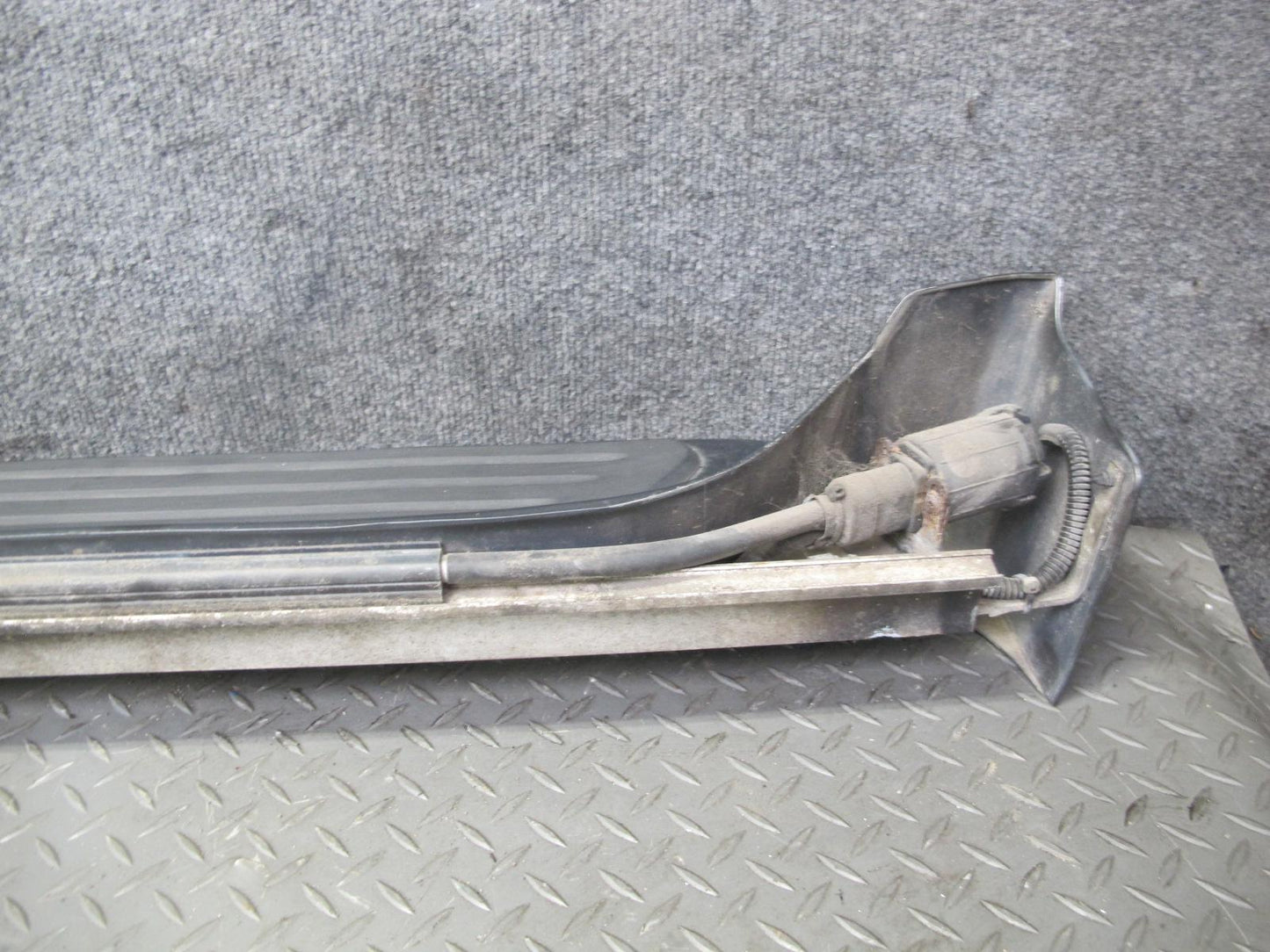1998-2002 Lexus LX470 Right Left Side Skirt Running Board Step Panel Black Set