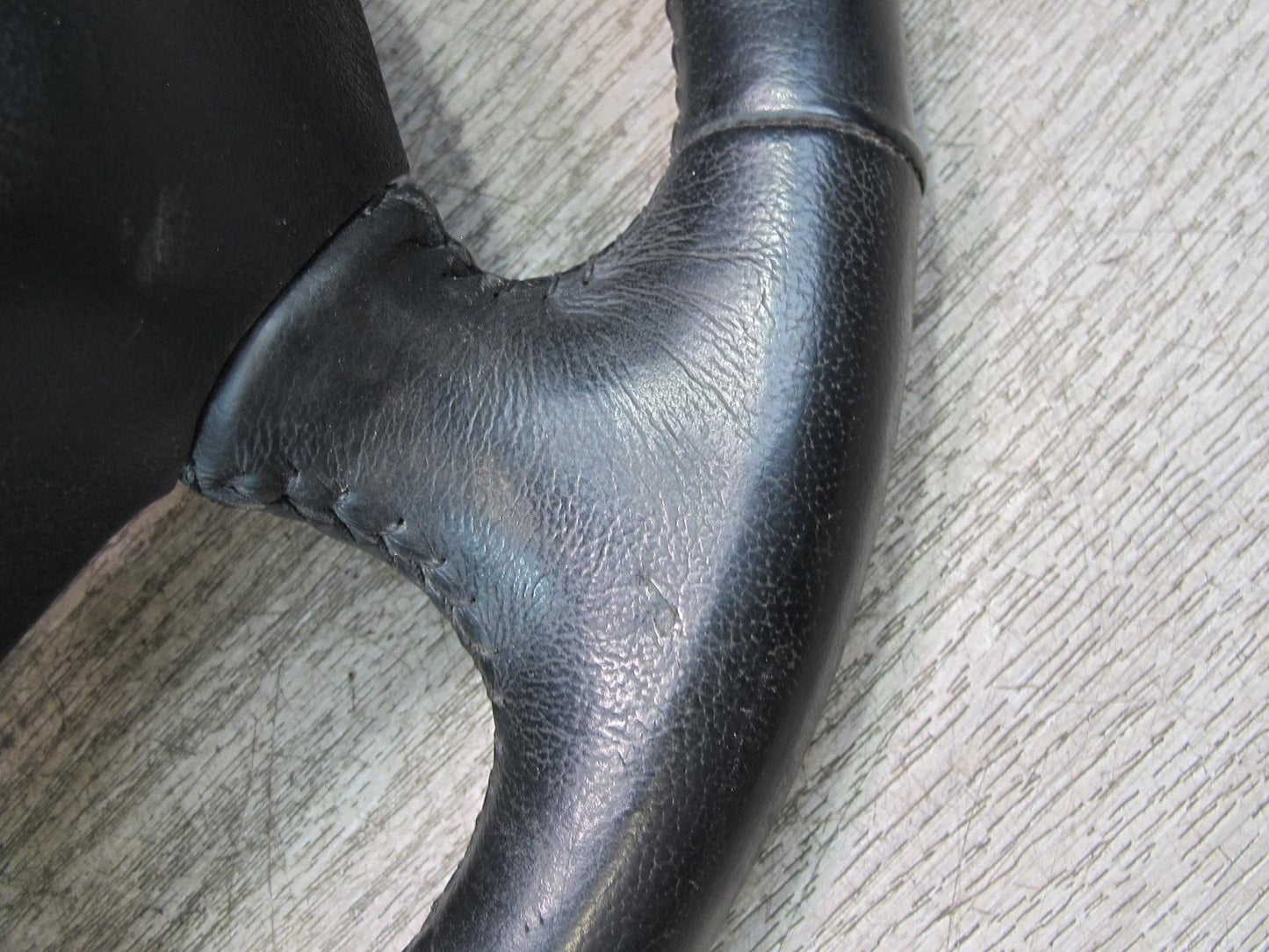 97-04 Chevrolet Corvette C5 Leather Steering Black 65K Miles 10409734 OEM