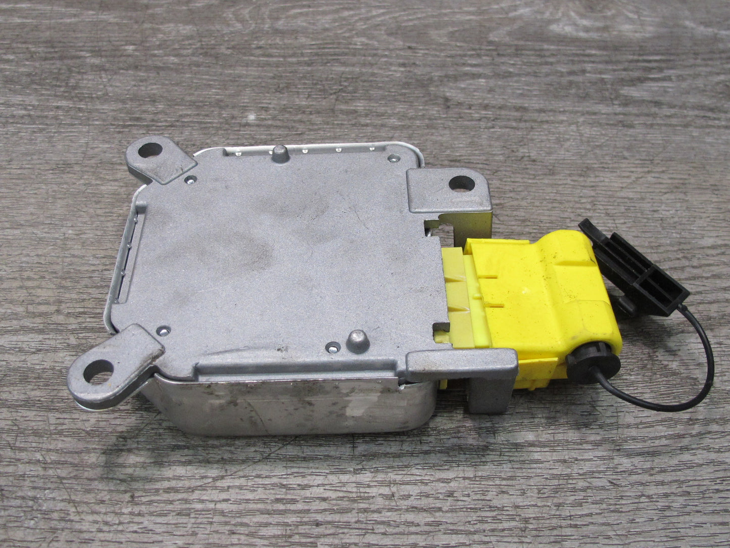 1998 CHEVROLET CORVETTE C5 SRS AIRBAG CONTROL MODULE UNIT 16259731 OEM
