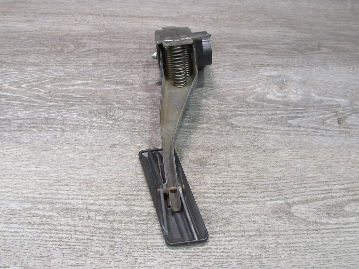 97-04 Chevrolet Corvette C5 Gas Accelerator Throttle Pedal Assembly OEM