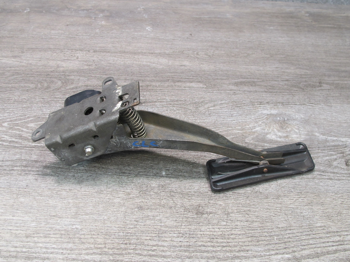 97-04 Chevrolet Corvette C5 Gas Accelerator Throttle Pedal Assembly OEM