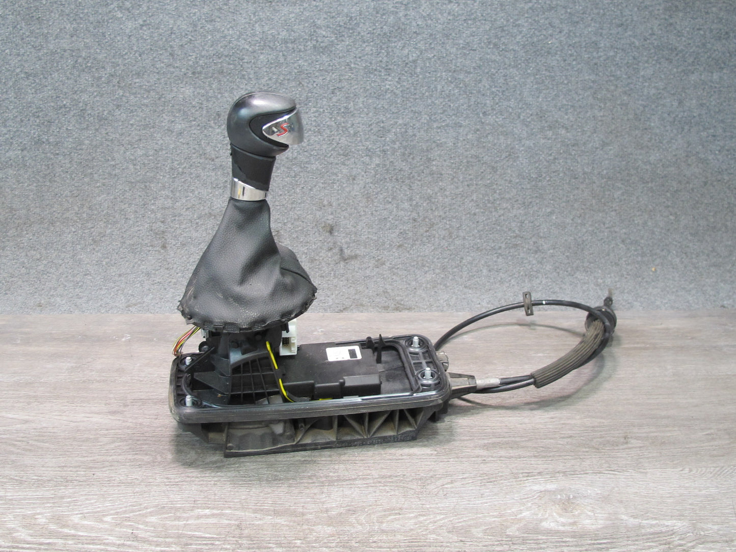 11-15 Mini Cooper S R60 R61 A/T Automatic Transmission Shifter w Cable OEM
