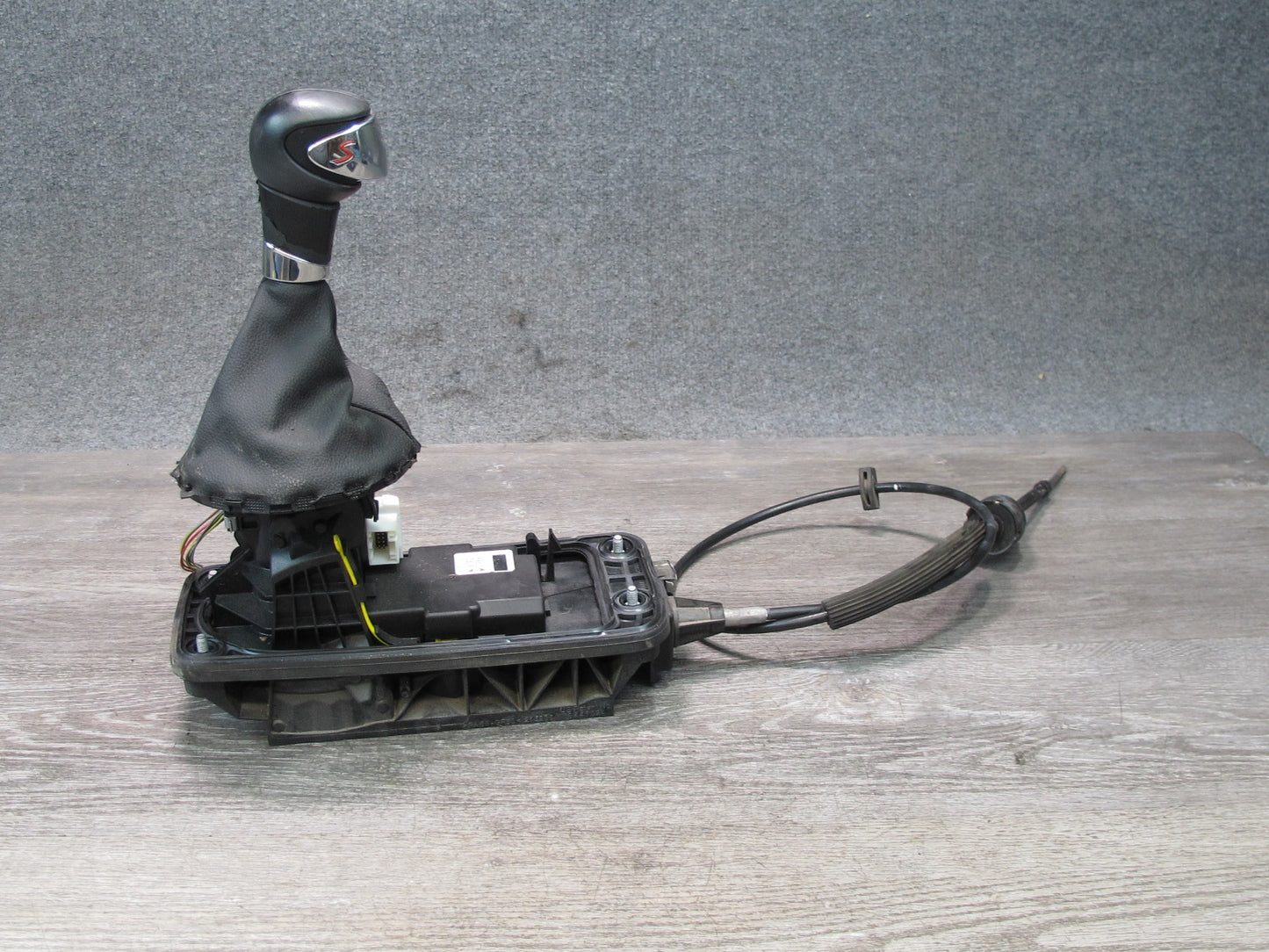 11-15 Mini Cooper S R60 R61 A/T Automatic Transmission Shifter w Cable OEM