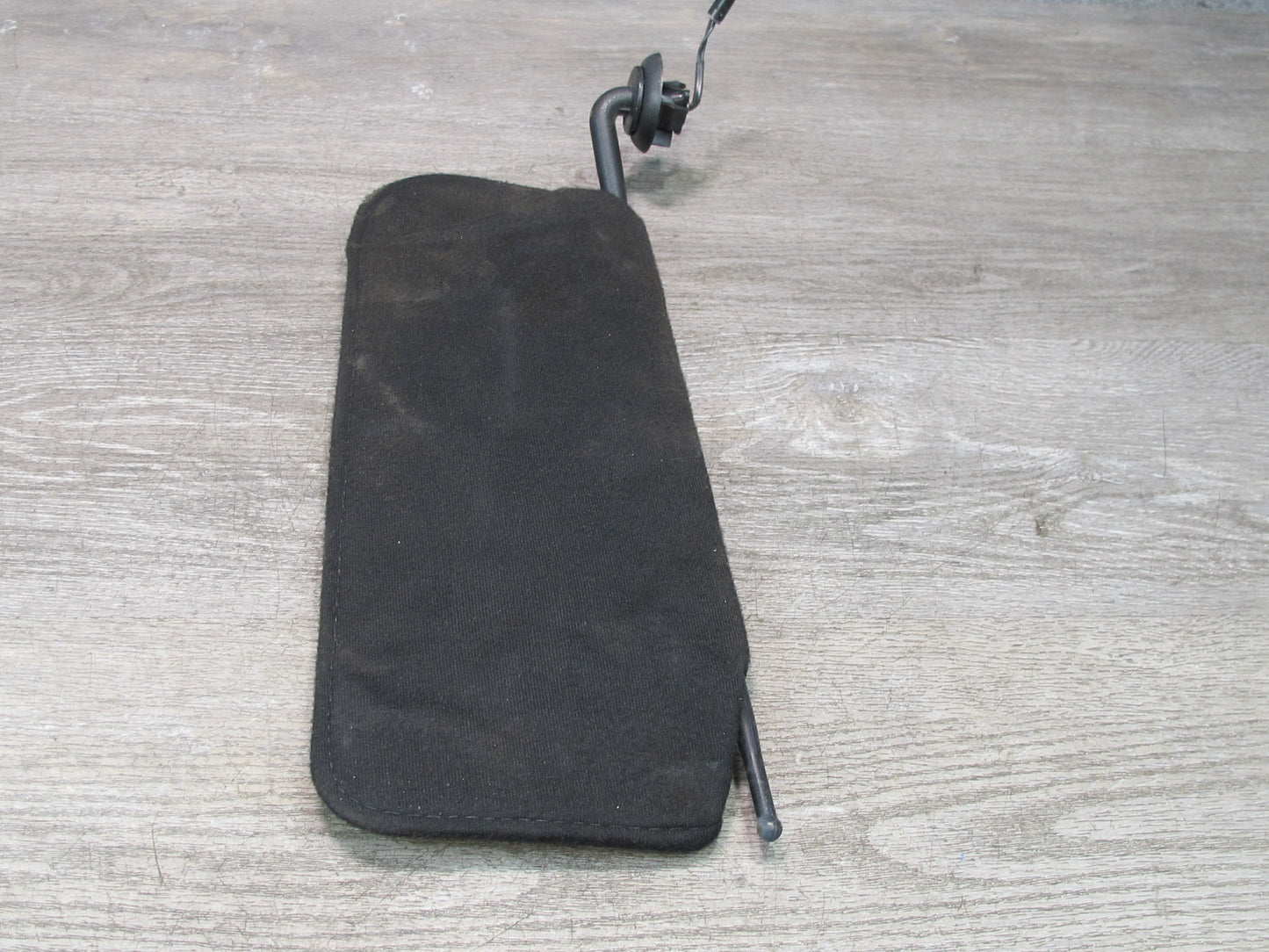 97-04 Chevrolet Corvette C5 Coupe Front Right Sun Visor Black OEM