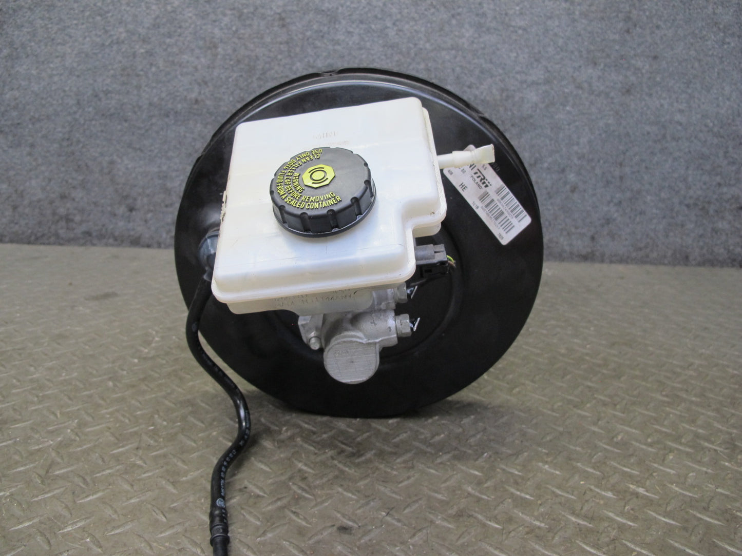 11-15 Mini Cooper R60 R61 Brake Master Cylinder Booster Fluid Reservoir OEM