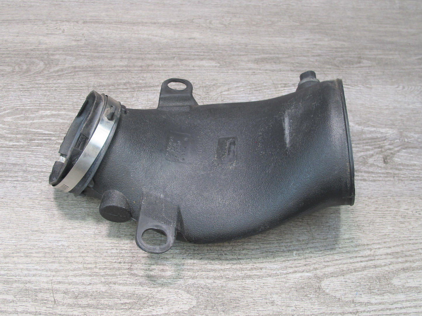 97-00 Chevrolet Corvette C5 Air Intake Duct Tube Bridge 25169374 OEM