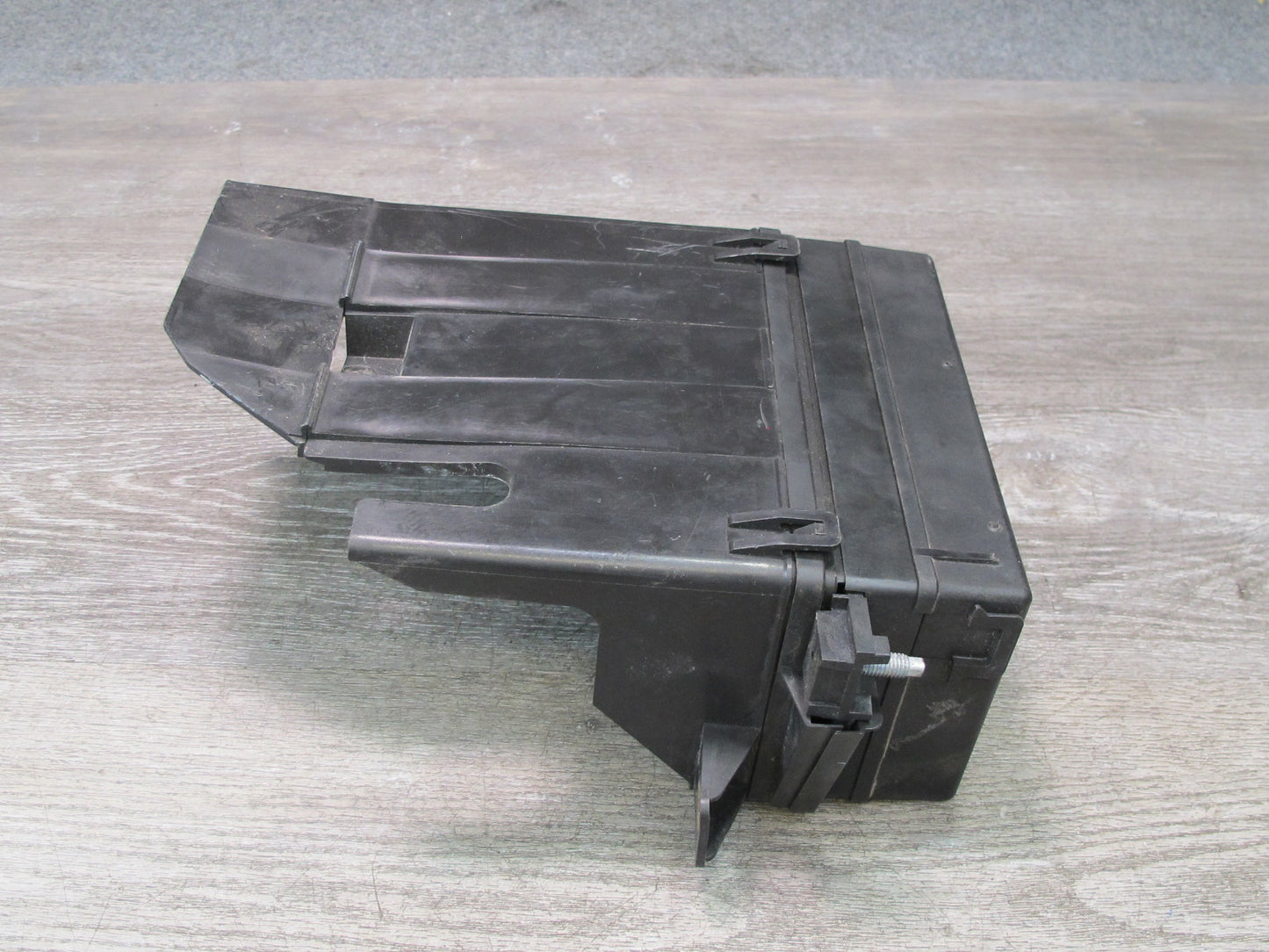 97-98 Chevrolet Corvette C5 Under Hood Engine Relay Fuse Box 12161017 OEM