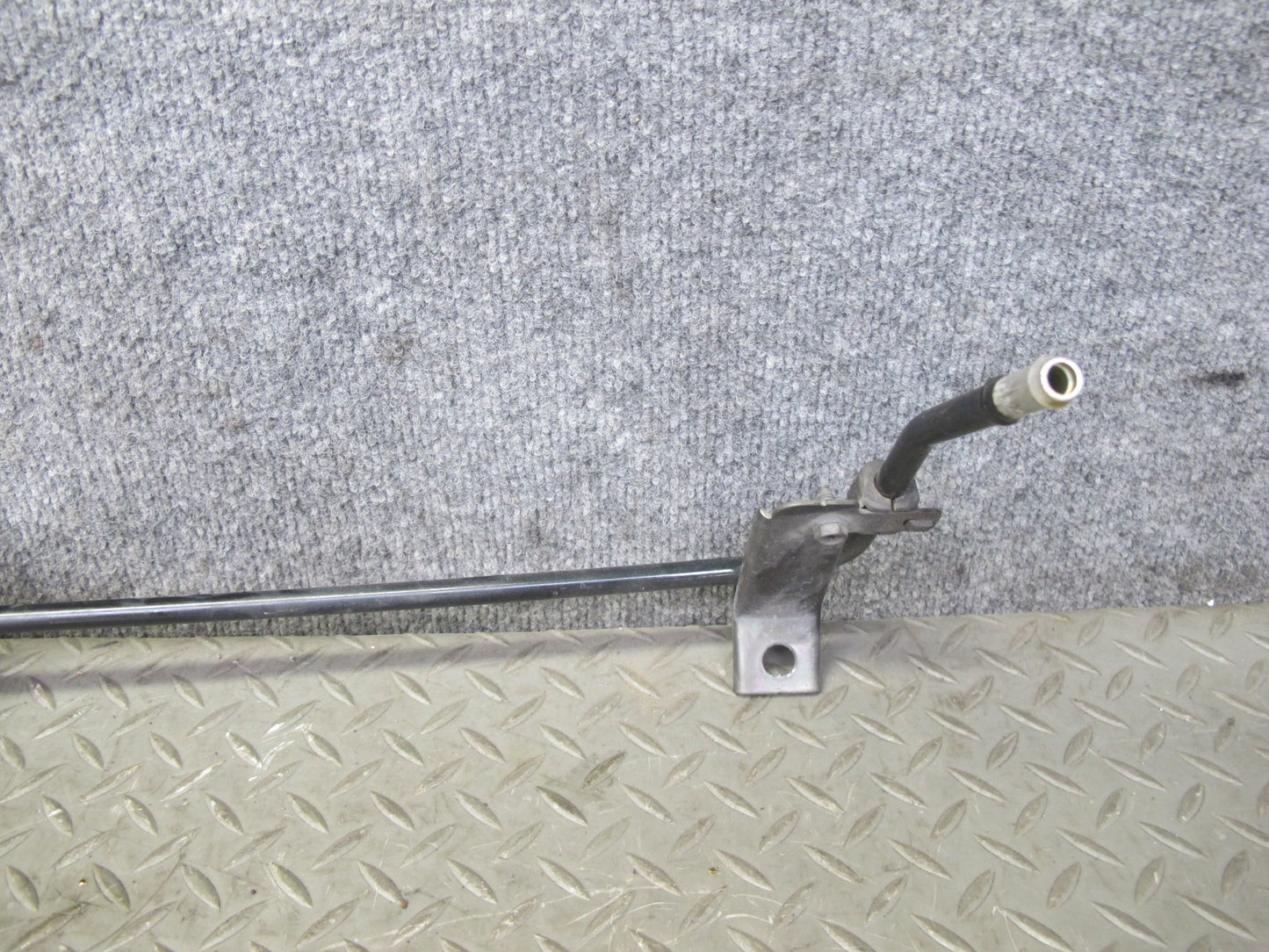 2011-2017 Infiniti QX56 QX80 Power Steering Oil Cooler Line Hose Pipe