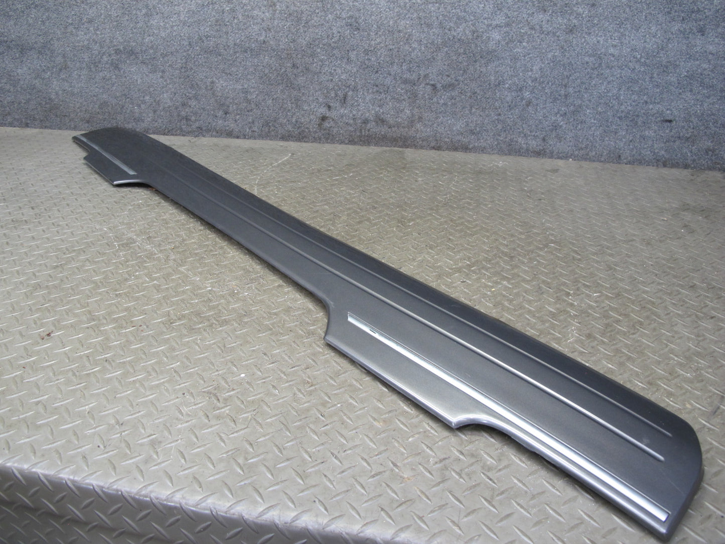 1998-2002 Lexus LX470 Rear Right Left Fender Quarter Trunk Molding Panel Set