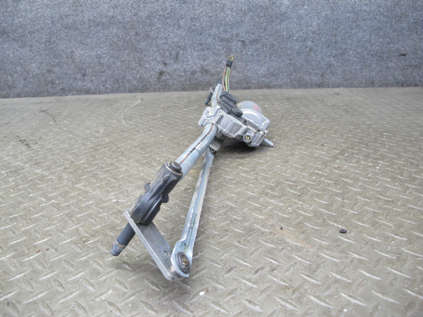 11-15 Mini Cooper R60 R61 Windshield Wiper Transmission Linkage w Motor OEM