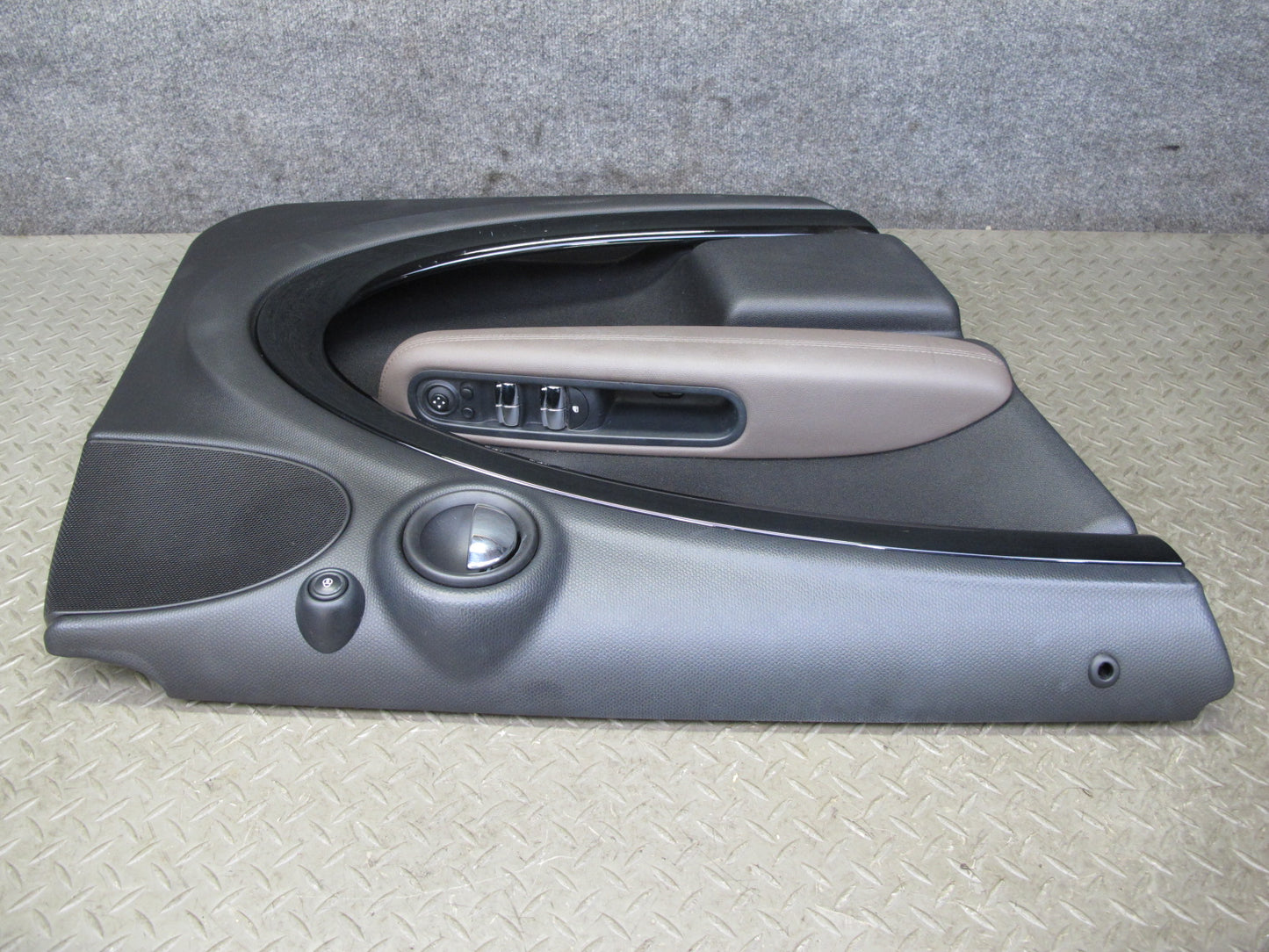 14-15 Mini Cooper S R60 Countryman Set of 2 Front Door Interior Trim Panel OEM