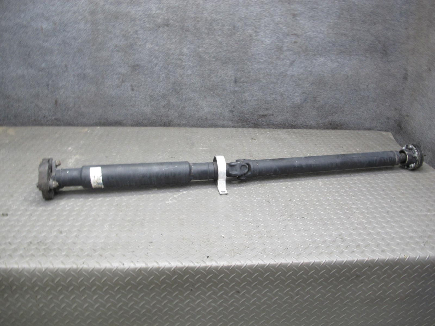 2001-2006 BMW E46 M3 M/T Rear Drive Shaft Driveshaft 2229240