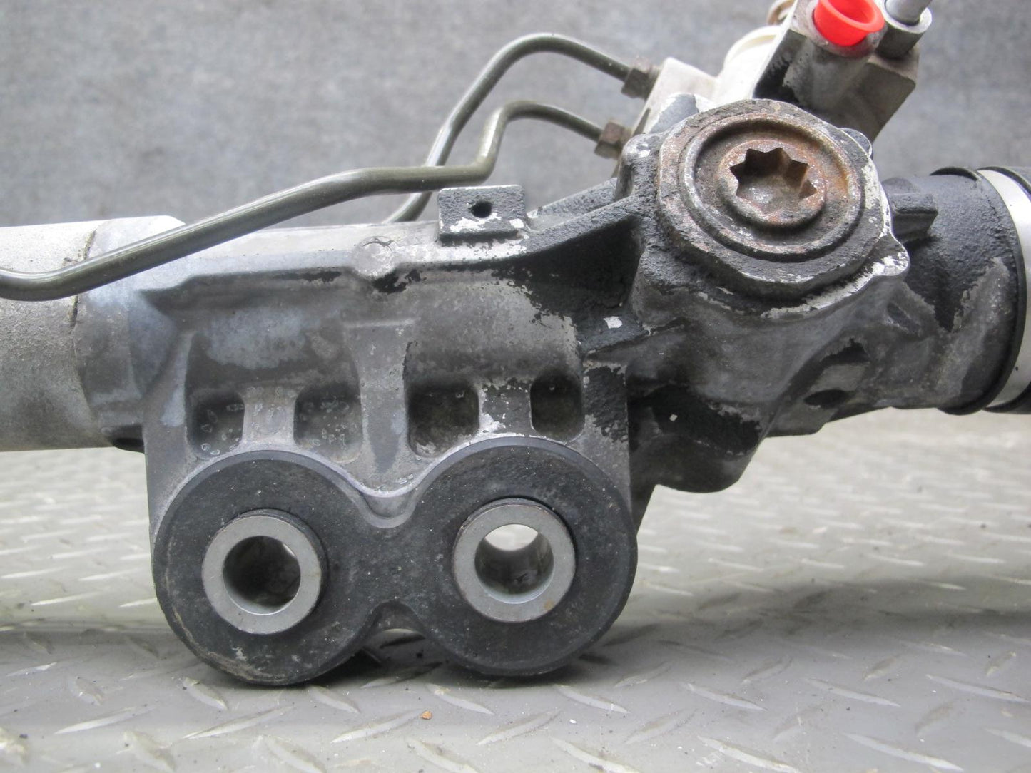 2011-2020 Infiniti QX56 QX80 RWD Power Steering Rack AND Pinion Gear Assembly