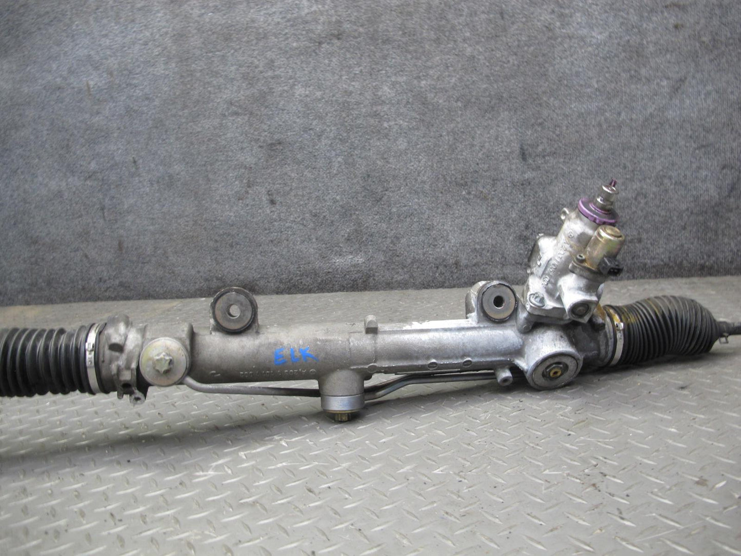05-08 Mercedes R171 Slk-class Power Steering Rack & Pinion OEM