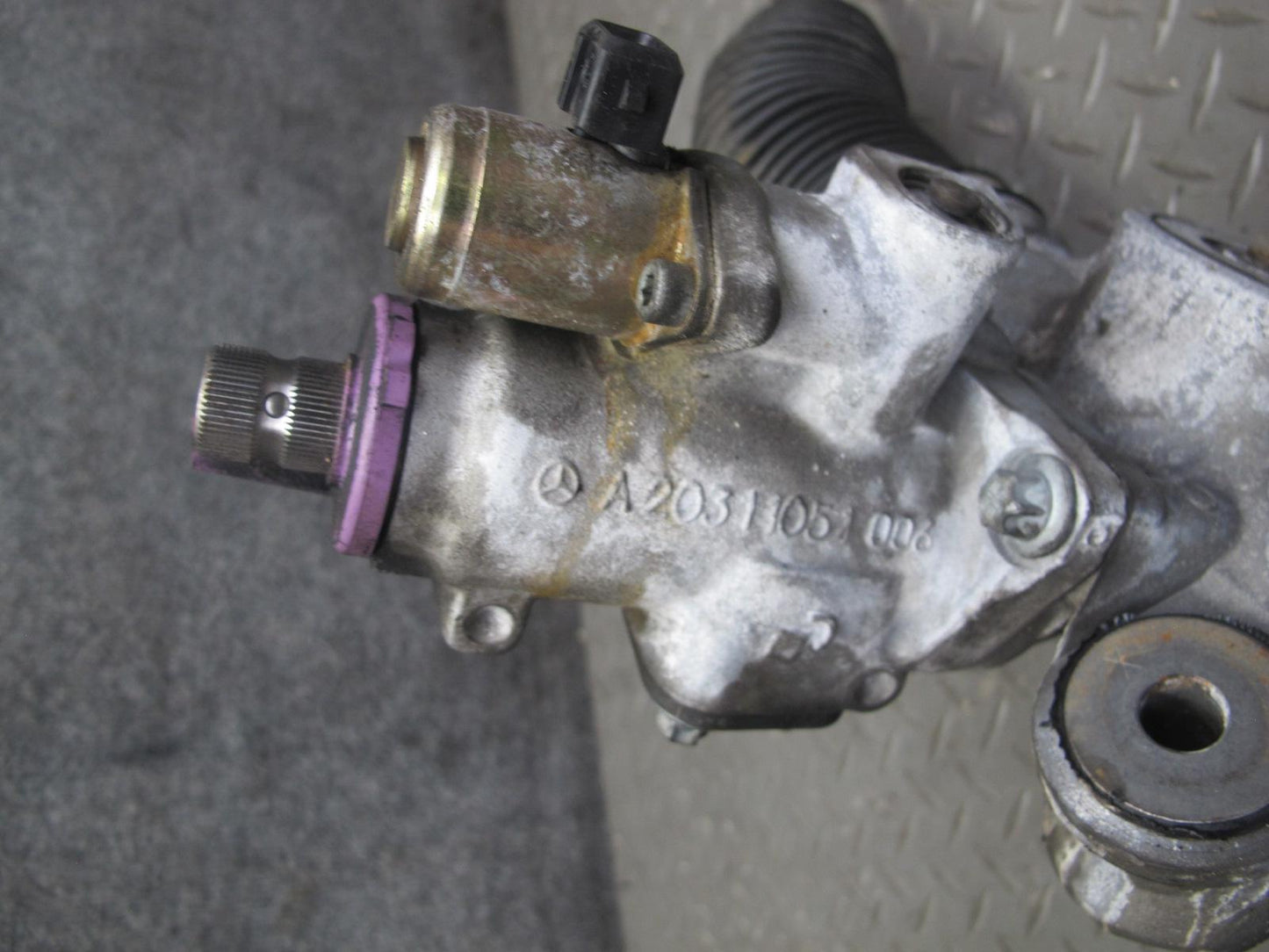 05-08 Mercedes R171 Slk-class Power Steering Rack & Pinion OEM